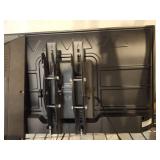 (3) 32in LCD TV Variety with Wall Mount Bracket