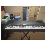Yamaha Digital Piano with Stand P-200