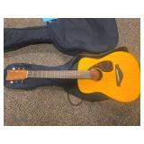 Vintage Acoustic Guitar with Gig Bag Fg-Junior JR1