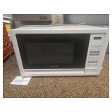 Pelonis 900W Countertop Microwave Oven