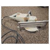 Porter-Cable Model 568 7Â½\" SAW Power Tool