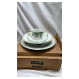 Country Fruit Collection Dinnerware Set