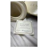 Lenox Ivory and Gold Memorable Frame