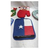 Holiday Kitchen Pot Holder Set - Texas and Christmas Theme