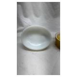 Vintage Avon White Ceramic Bird Dish with Yellow Base