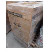 GE - 4.6 Cu. Ft.  Top Load Washer - White on White/Silver