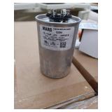 35/7.5 uF MFD x 440 VAC Dual Round Genteq / GE Industrial Replacement Capacitor # C43575R / 97F9881- #12284, lot of 2