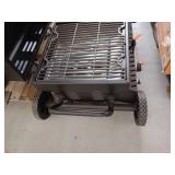 Blackstone 1550 On The Go Scissor-Leg Tailgater Grill and Griddle Combo with Hood