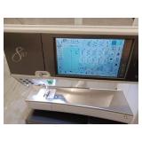 Bernina 830 Computerized Embroidery and Sewing Machine