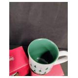 Vintage Christmas Tree Pattern Coffee Mugs Set of 3