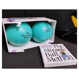 The Miracle Ball Method Set - Book and Exercise Balls