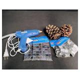 ArtMinds Mosaic Glass Tiles Kit with Hot Glue Gun