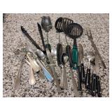 Mixed Kitchen Utensil Collection