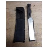 Fixed Blade Hunting Knife with Nylon Sheath