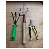 Vintage Garden Tool Set