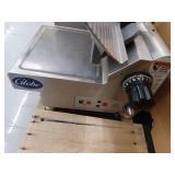 Globe Commercial Food Slicer, 4975N