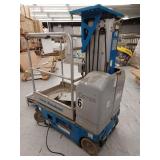 Genie Runnabout Lift, Model Gr-15