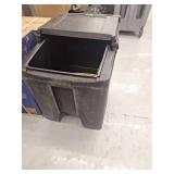 Cambro Commercial Ice Caddy