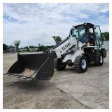 NEW Huaya TL1500 Telescopic Loader - Cummins Diesel, 3,300 lb Capacity, 1.5 Hours - Bucket & Forks Included