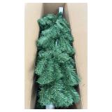 7.5â Unlit Artificial Christmas Tree - Green Pine - Retail: $15