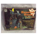Halloween Haunted House Bake Set by R&M