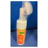 PetClan Citrus Waterless Paw Cleaner and Shampoo Set