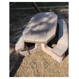 Childrens Picnic Table with Sun Medallion