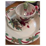 Vintage Christmas Cardinal Pine Cone Serving Srt