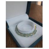 Elegant Jade Beaded Bracelet with Gold Accents