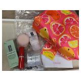 Clinique Beauty Bundle with Cosmetic Bag