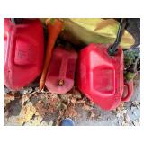 Gas Cans x 6/ Funnel x 1- C1