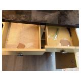 Meta Kitchen Cabinet- K