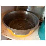 Various Pots & Pans- K