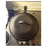 Lodge Cast Iron Skillet-USA 8CF w/ Lid- K