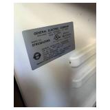 Mini Refrigerator GE- K