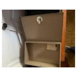 Sentry Safe w/ Key/ Metal Safe Box- SWB