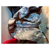 YOUTH CAMO HUNTING COATS X 3- HW