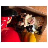 MICKEY MOUSE CUPS/ MICKEY & MINI BRIDE & GROOM/ KID BOOKS- FR