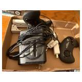 SEGA GENESIS GAME SYSTEM W/ CONTROLLERS- FR