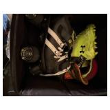 ROLLER SKATES (MENS 4) & CLEATS SIZE 4-FR