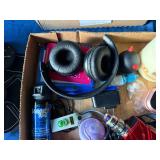 BOX OF MISCELLANEOUS INCLUDES EAR BUDS/ SMOK 7-PRIV3 300W VAPOR- NBR
