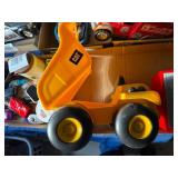 CAT PLASTIC DUMP TRUCK TOY/ BANK- NBR