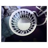 LAUNDRY BASKETS X 2/ WATER BOTTLE- K ST BR