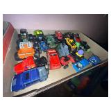 CARS/ MONSTER TRUCKS/ HOT WHEEL TOYS FLAT- TR