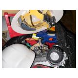 BAG OF MISCELLANEOUS TOYS/CARS/ DRESS UP HATS- TR