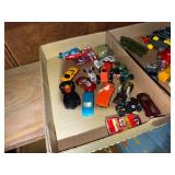 HOT WHEELS CARS & TRUCKS- TR