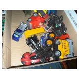 HOT WHEELS CARS & TRUCKS FLAT- TR