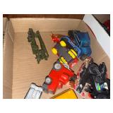 HOT WHEELS CARS & TRUCKS FLAT- TR