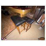 WOOD STOOLS X 2- TR