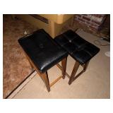 WOOD STOOLS X 2- TR